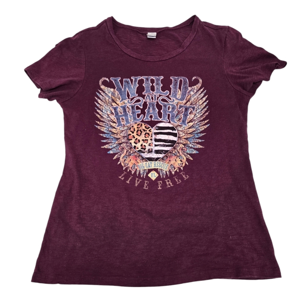 Duck Co Wild At Heart Big Cat Rescue Fl Live Free SS Tee Wings Heart